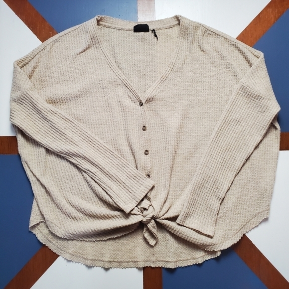 Out From Under Waffle Knit Oversized Top Womens Medium Button up Tie Front Boho - Picture 1 of 12